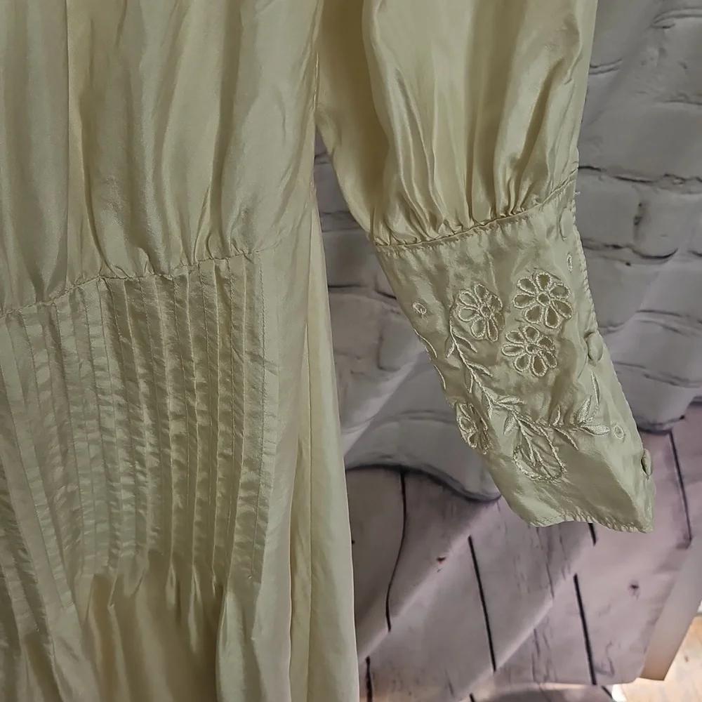 Victorian Style Cream Embroidered Designer Silk Women’s Doen Ethel Cain Style - Picture 4 of 11